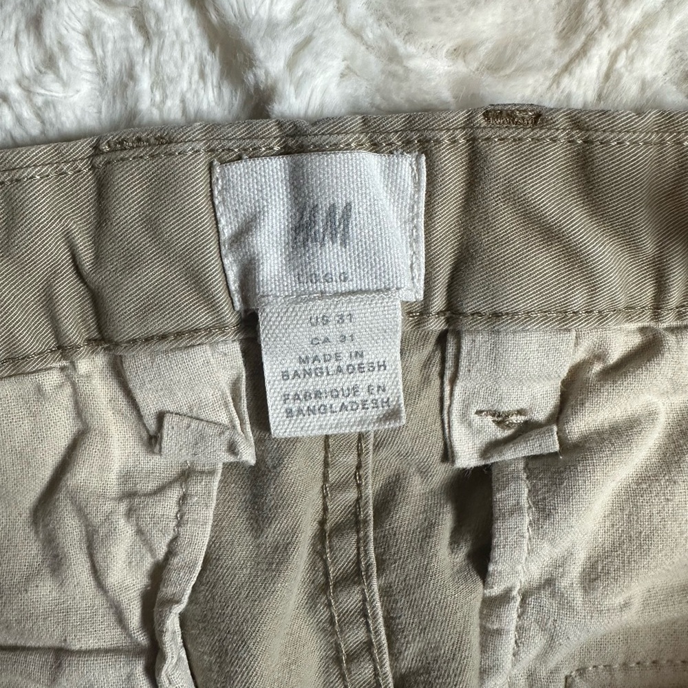 H&M Slim Fit Khaki Stretch Chino Pants | Size 31 - Picture 5 of 7